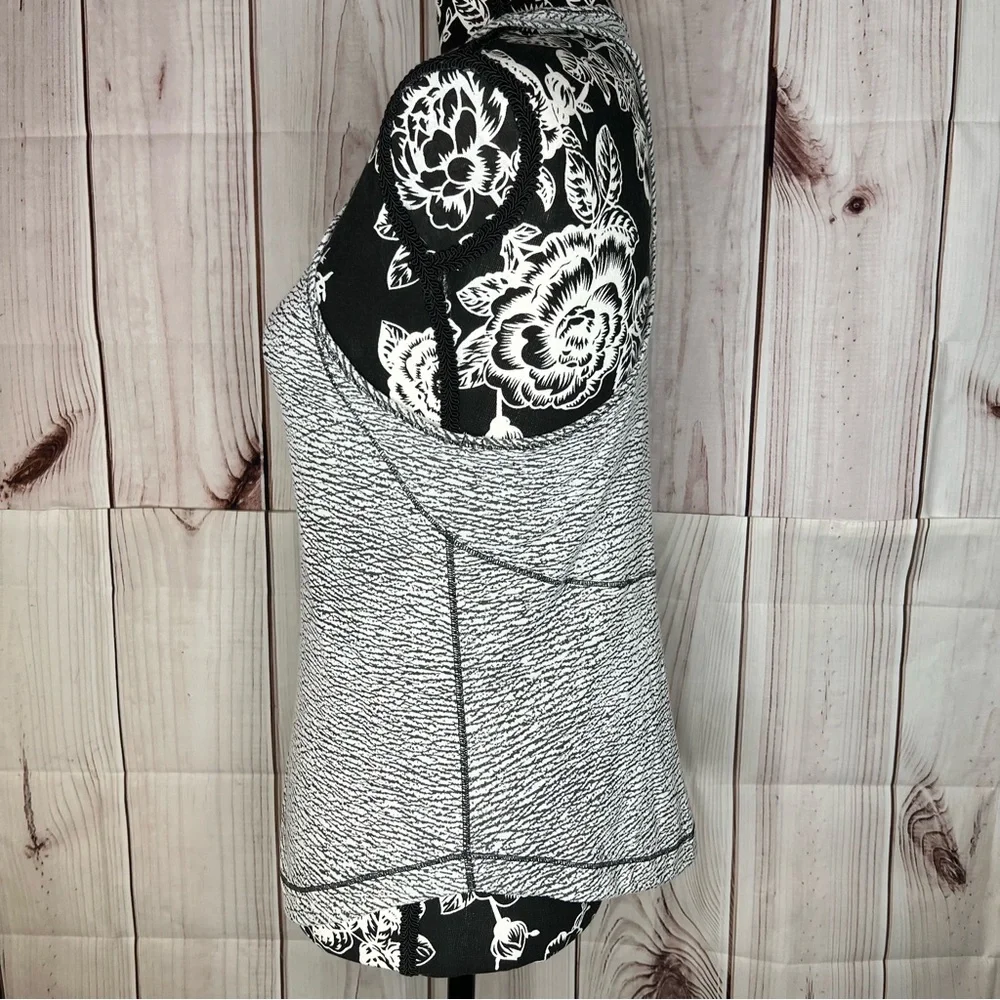Lululemon Long Distance tank